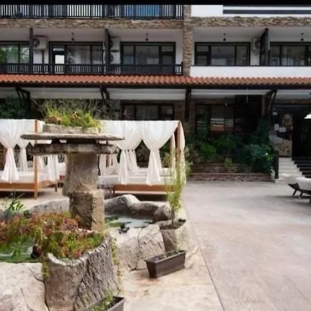 Apartment Studio!green Paradise